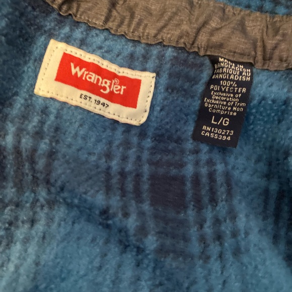 Authentic Wrangler Blue Black Plaid Fleece Button Up Long Sleeve Flannel Shirt - Picture 8 of 8